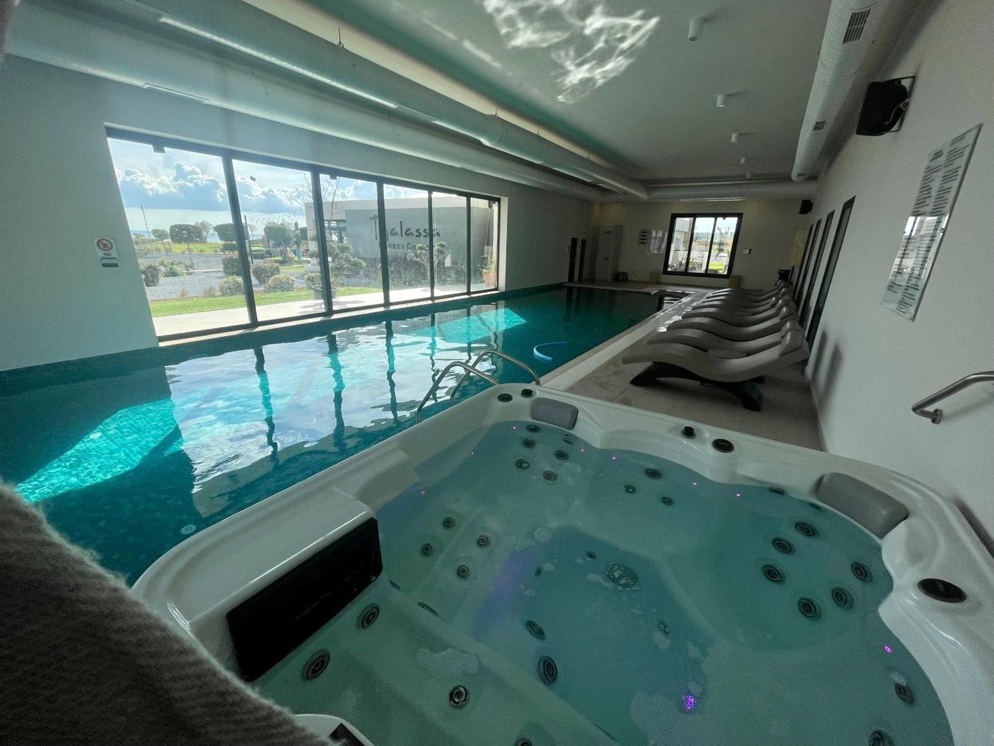 Relaxing Penthouse Suites By The Sea Vokolidha ภายนอก รูปภาพ