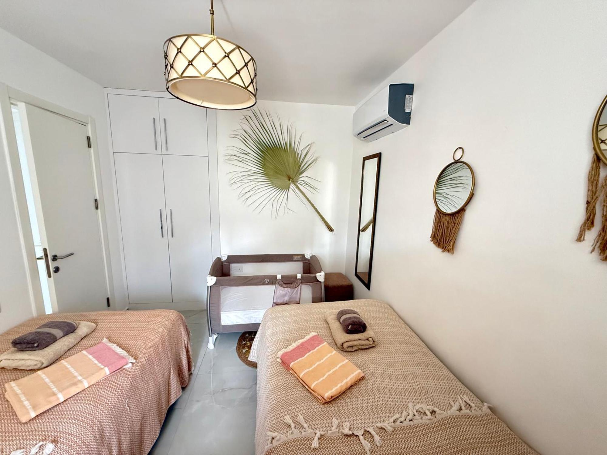 Relaxing Penthouse Suites By The Sea Vokolidha ห้อง รูปภาพ